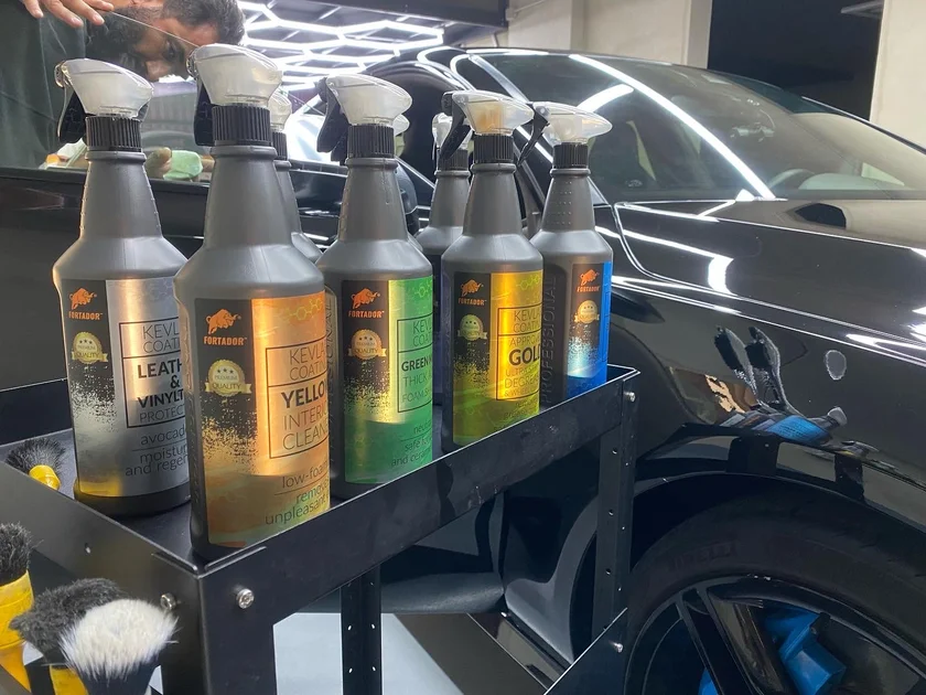 Choosing the Right Detailing Equipment and Professional Auto Detailing